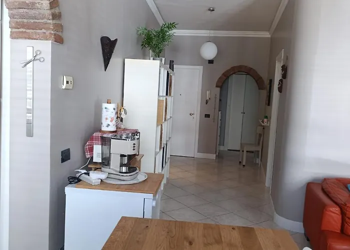 Iris- Old Town Apartment *