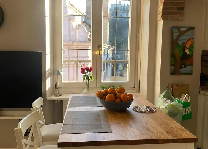 Iris- Old Town 布雷西亚