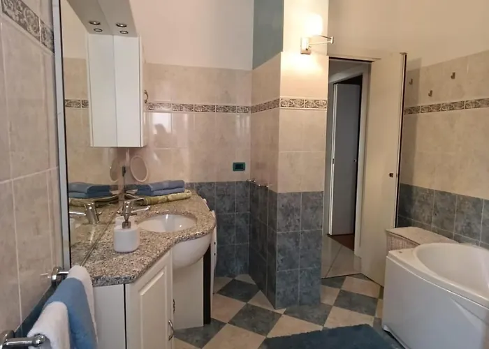 Iris- Old Town Appartement Brescia